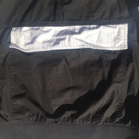 Forever 21 men’s small black half zipper jacket - Picture 5 of 7